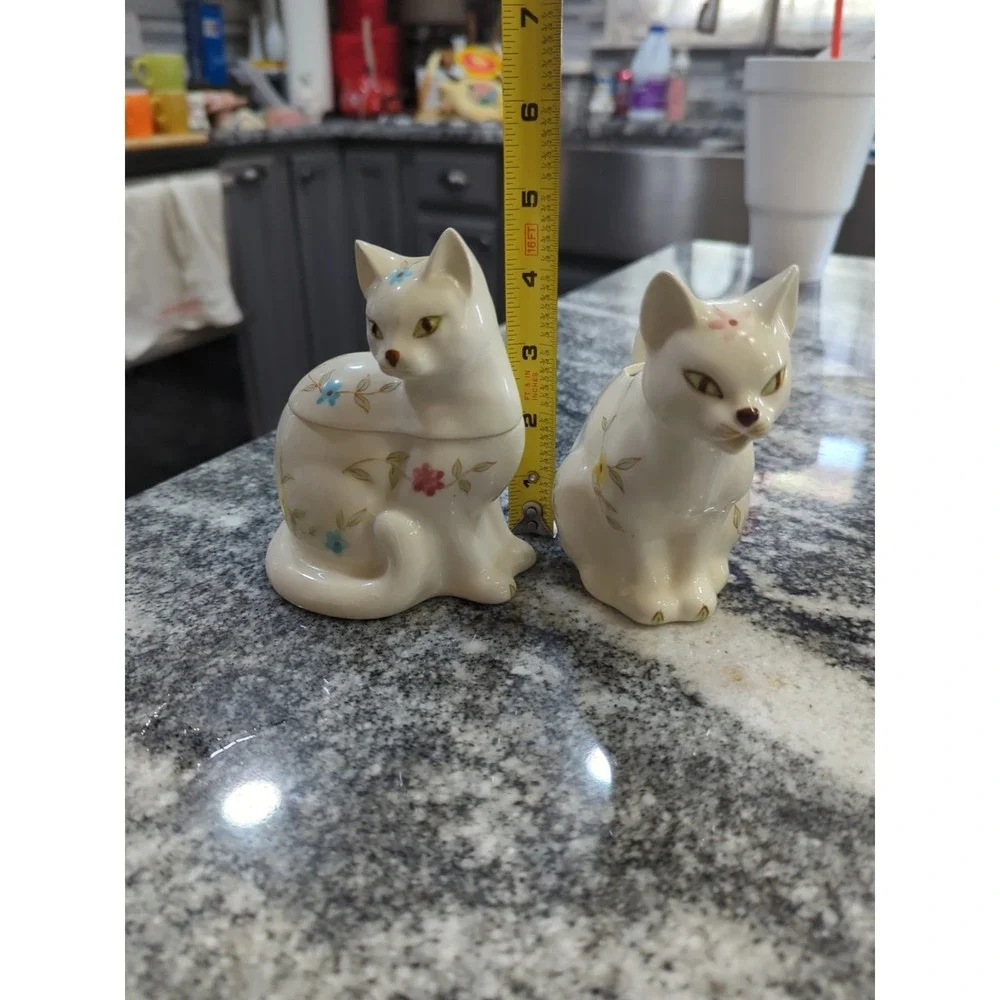 Vintage Enesco-Floral Cat Sugar Bowl & Creamer Green Eyes Flowers Kitties Kitty